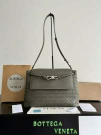Picture of Bottega Veneta Handbags _SKUfw232840682fw